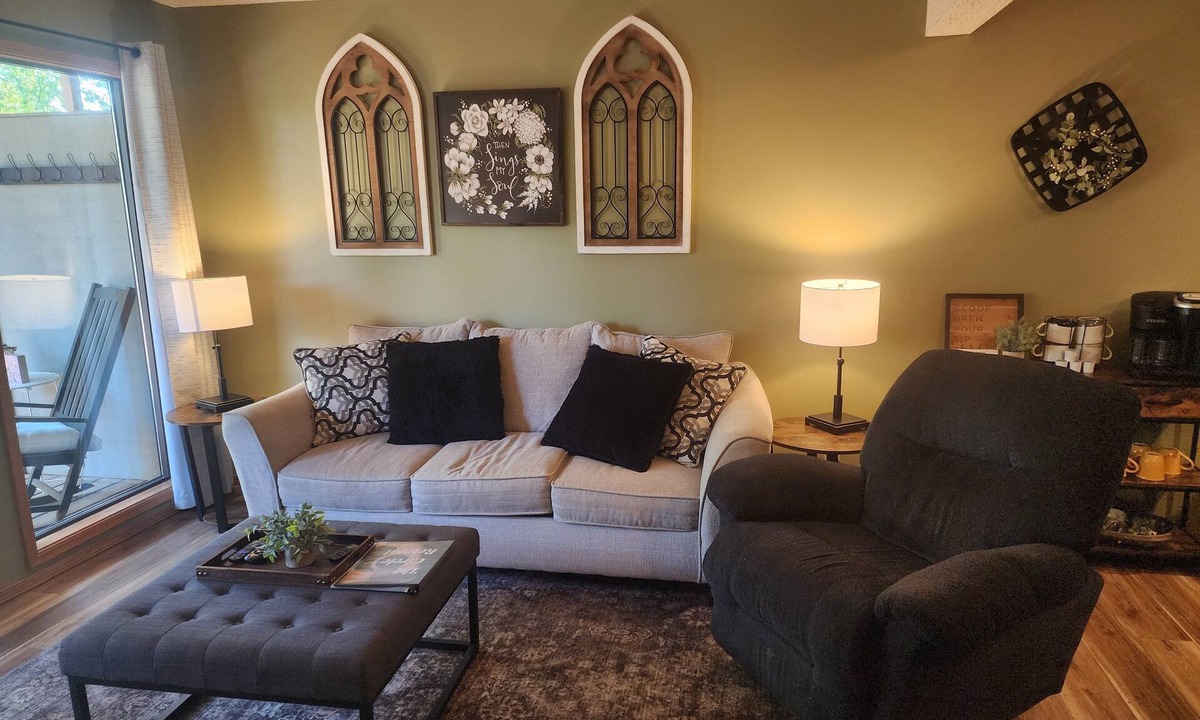 Notch Estates Condo | 4BR Connected Condo Near Silver Dollar City | Great for Groups | NCH 7 7-8