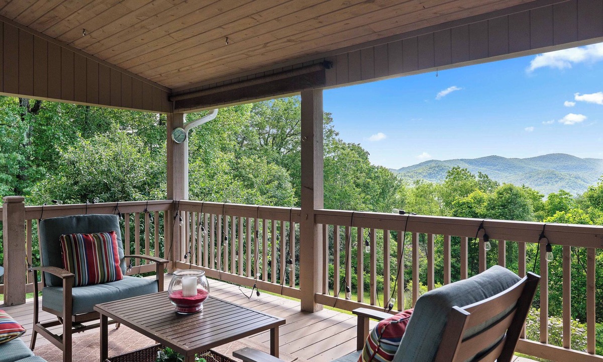 Lake Sequoyah Cabin | A Century of Mountain Summers. Your Turn | Bear View Cabin
