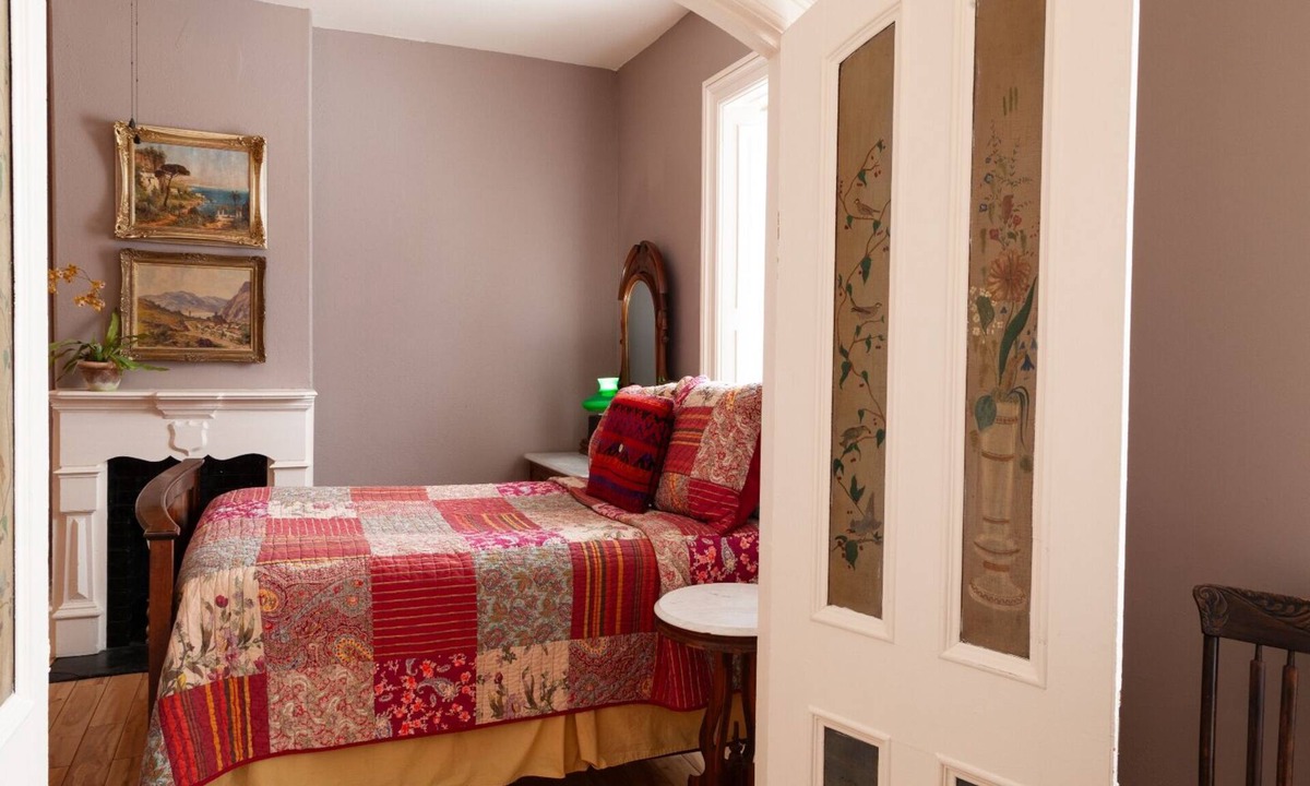Cimarron Hotel | Bat Masterson - Historic Hotel Room
