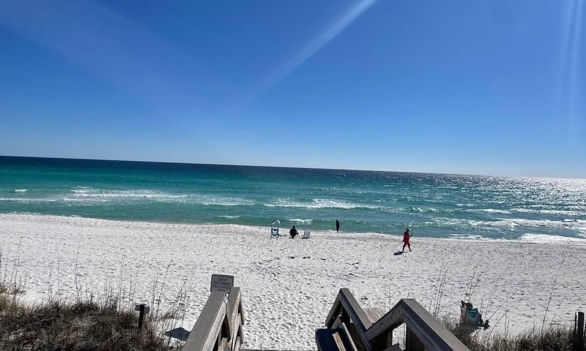 Sugar Beach House | Beachfront access & Pool! Snowbirds welcome!