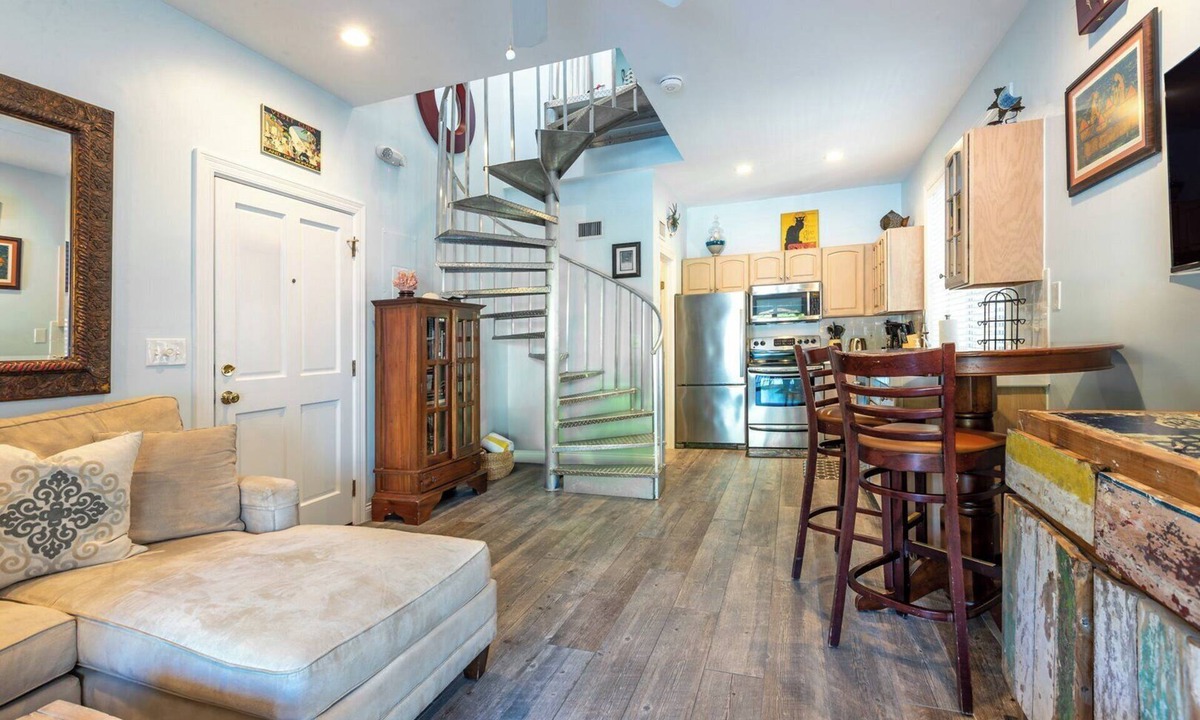 Historic Seaport Condo | Campbell Suite