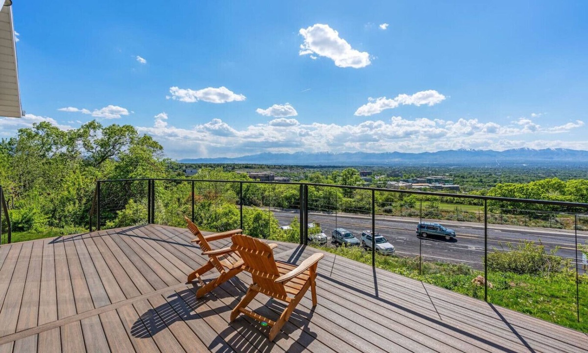 Holladay House | Canyon Oasis - Spectacular Views with Hot Tub