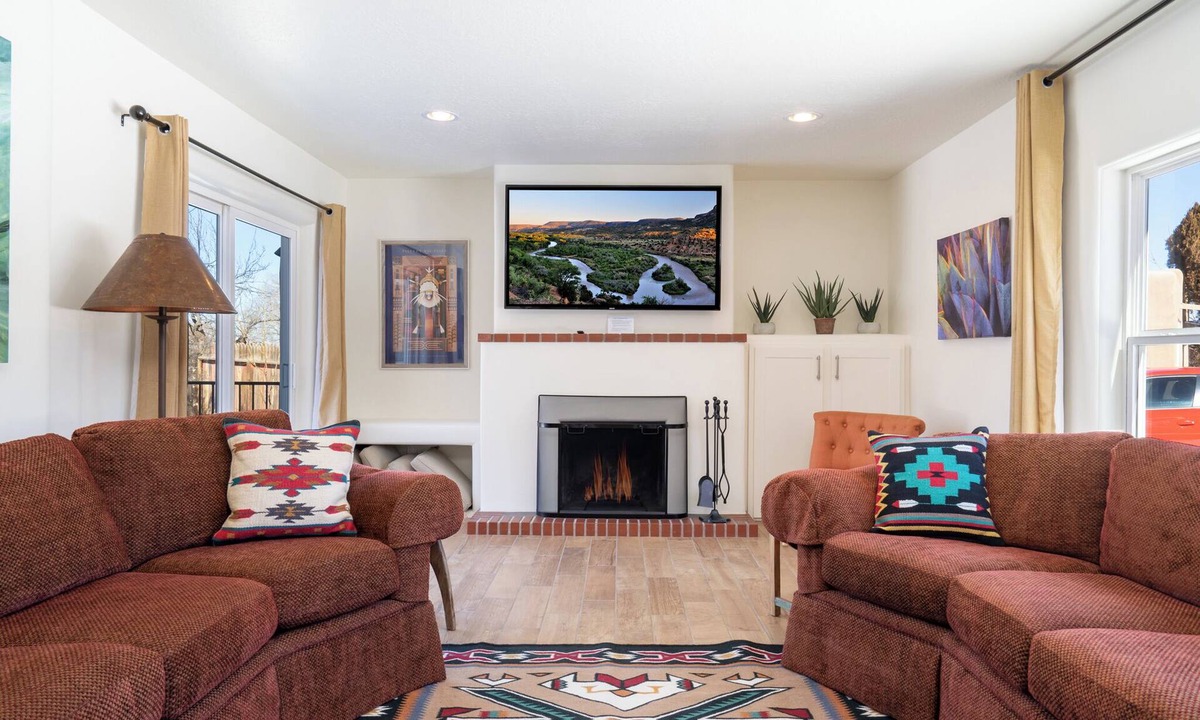 South Capitol House | Casa Buena | Fenced-In Patio, Incredible Location