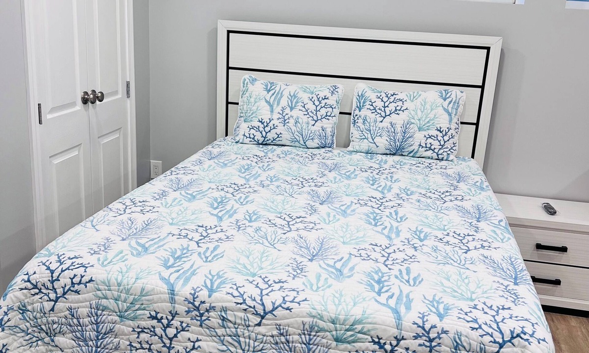 Manchester Apartment | Comfortable Studio Close to Airport/Arena/Mall