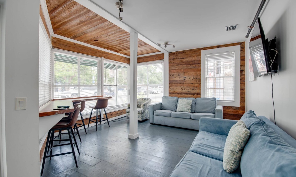 Historic Seaport Apartment | Commodore s Compound by Brightwild Huge Home