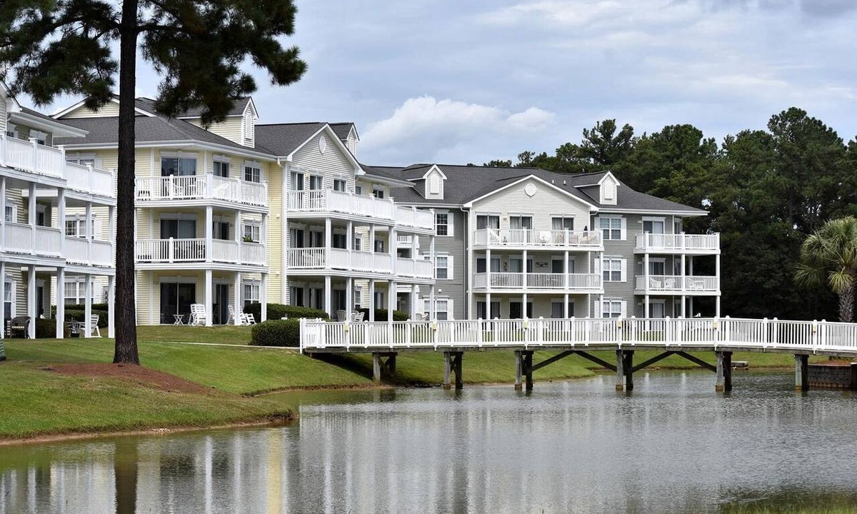 Calabash House | Cozy Vacation Rental on Luxury Golf Resort in Calabash near Sunset Beach, North Carolina