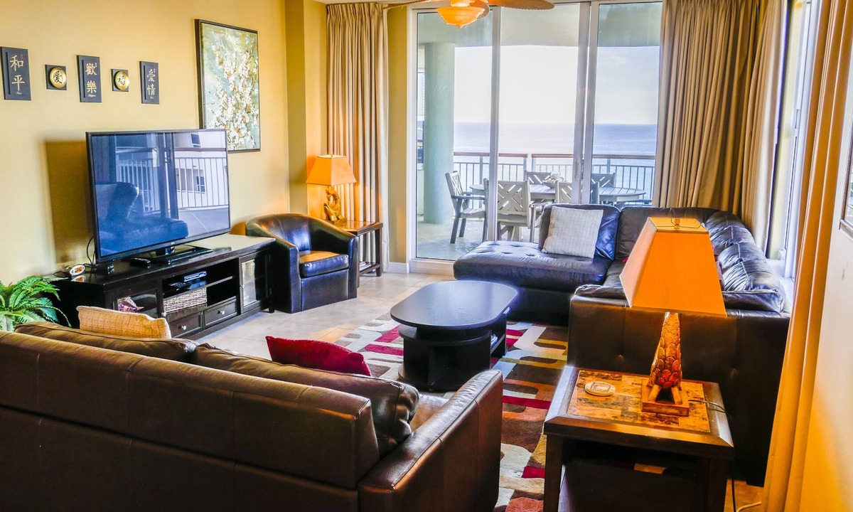 Navarre Beach Condo | Fabulous condo, excellent reviews! 2 chairs and 1 umbrella (Available Mar-Oct)