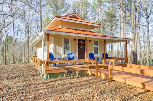 Grantville House | Forest-View Gem in Grantville w/Wraparound Deck