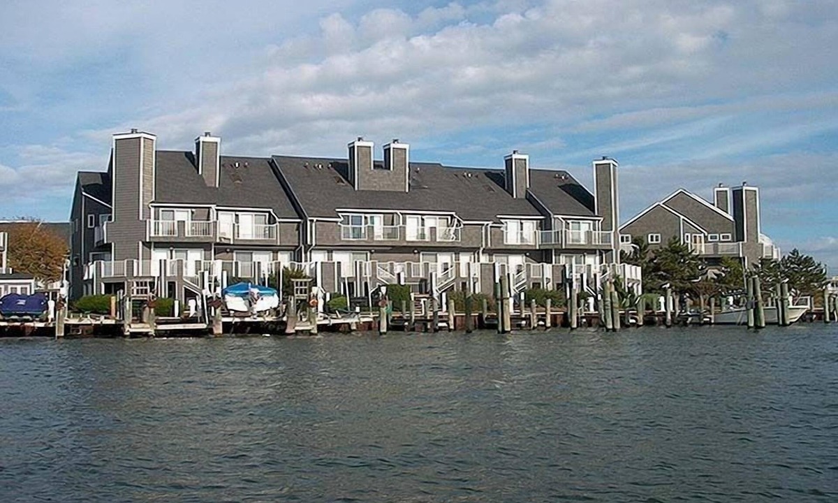 Ocean City House | Harbour Island 46G-Baywater 14th St, Free WiFi, Pool, W/D, AC