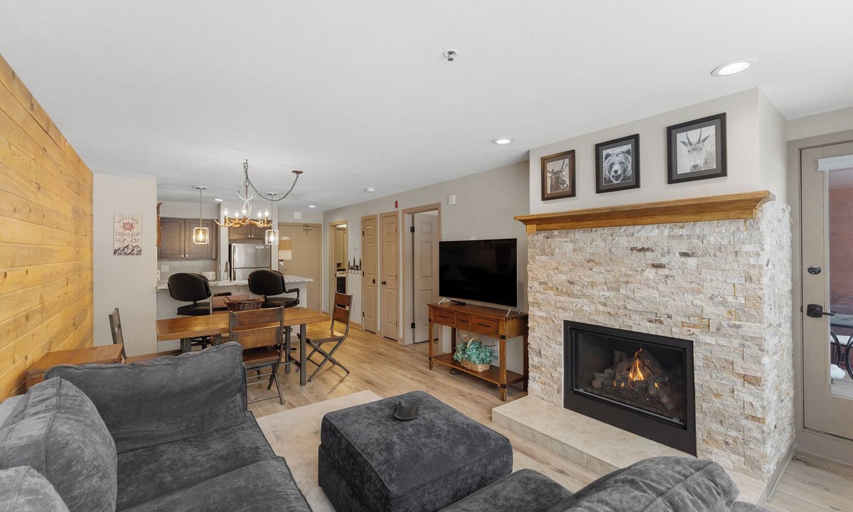 Lakeside Village Condo | Lakefront Mountain Condo - Near Ski Base, Shops, Dining