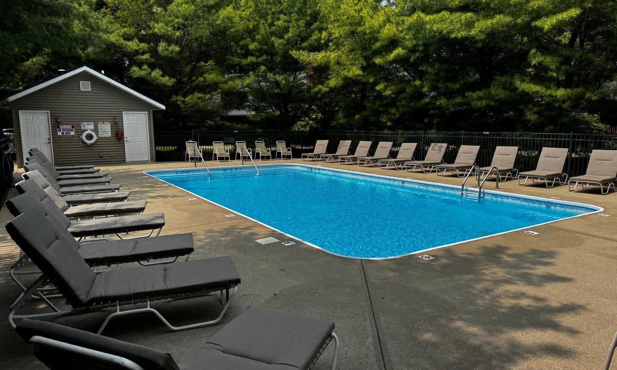 Saugatuck Villa | Lilypad "Dock on Goshorn Lake, Pool,pvt hot tub!"