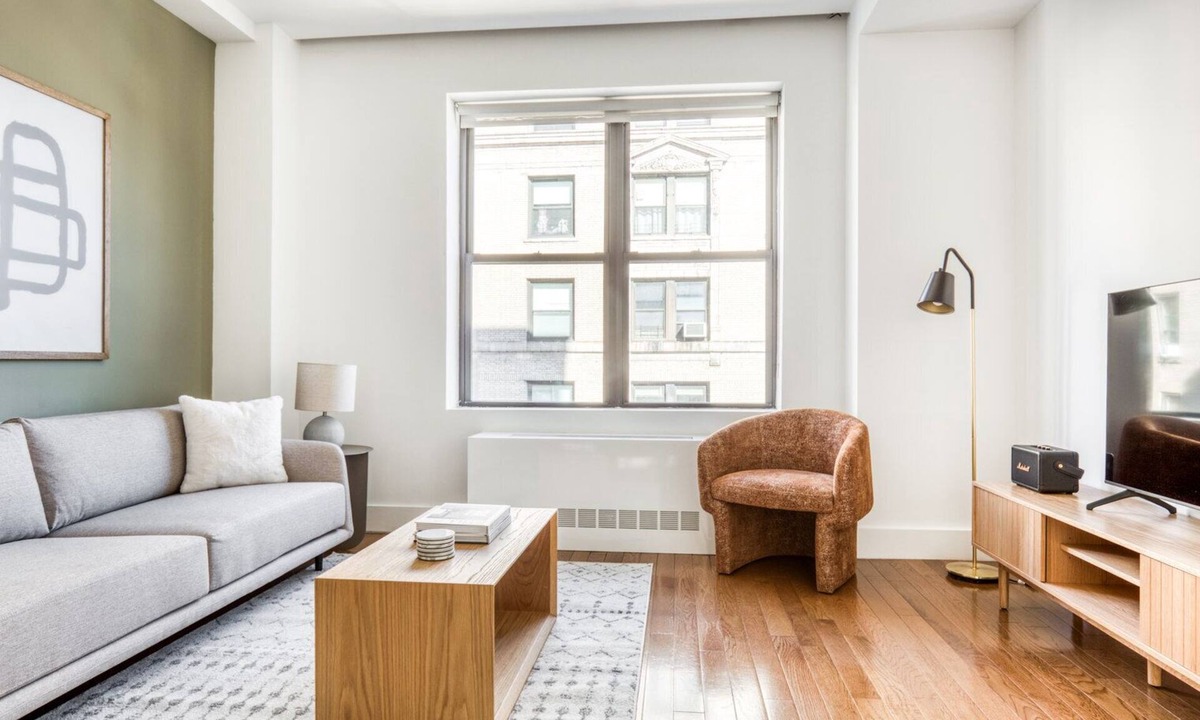 Upper West Side Apartment | Lovely UWS 1BR w/Elevator, Doorman & Gym, nr Central Park, by Blueground