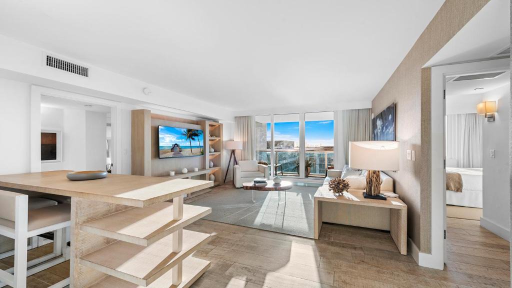 South Beach Apartment | Luxurious Private Condo at 1 Hotel & Homes -945