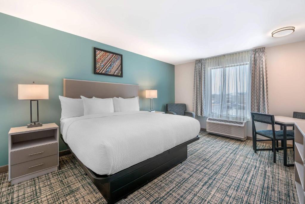Middletown Hotel | MainStay Suites Harrisburg Airport - Hershey South