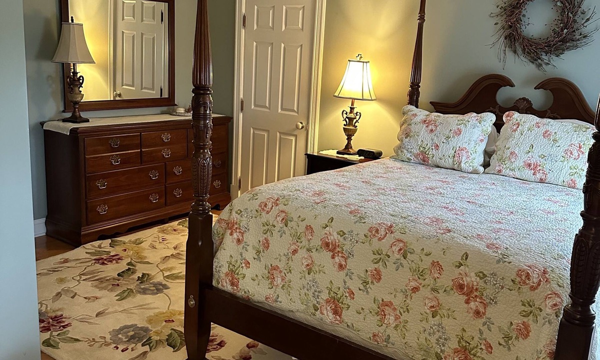 Stillwater Bed & Breakfast | Maple Shade Bed & Breakfast