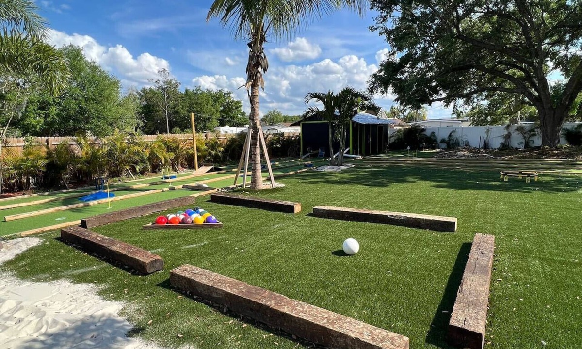 Florida Central Atlantic Coast House | Mini golf course, 1 mile to Universal, Pool