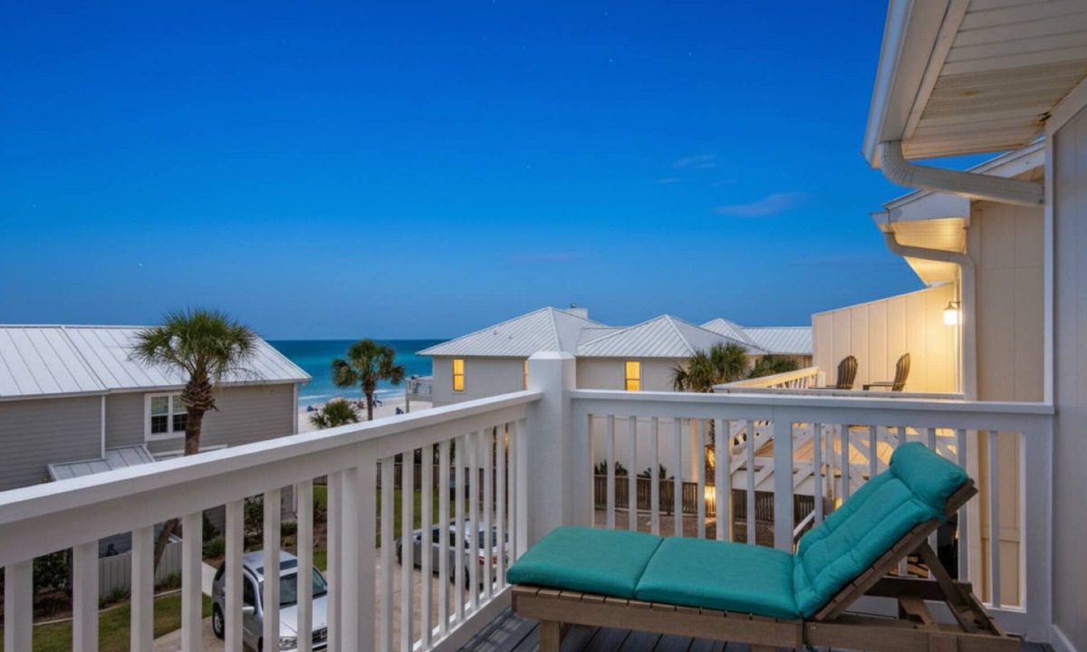 Inlet Beach House | Newly Remodeled 2BR/2.5BA Beach Townhome w/Gulf Views, Steps to Inlet Beach Access!