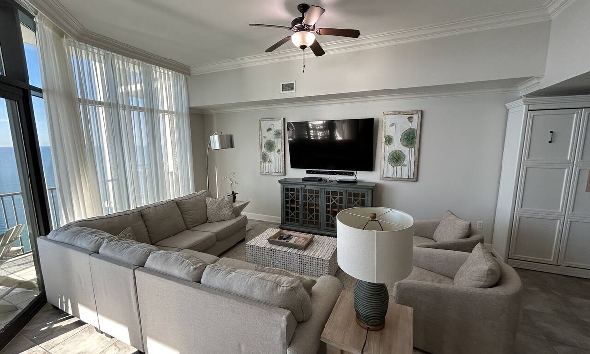 Orange Beach Condo | Oasis at Orange Beach 3BR 4 Bath Penthouse in Gulf Front w/Lazy River, Slide!