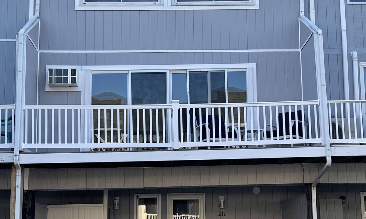 Bethany Beach House | Oceanblock, steps to best beach in Bethany