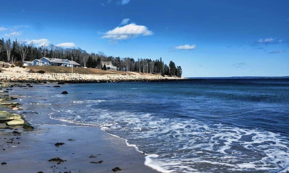 Mill Cove House | Oceanfront Units