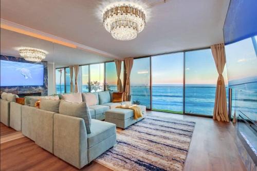 North Pacific Beach House | Panoramic Ocean Views Beach & Boardwalk Access