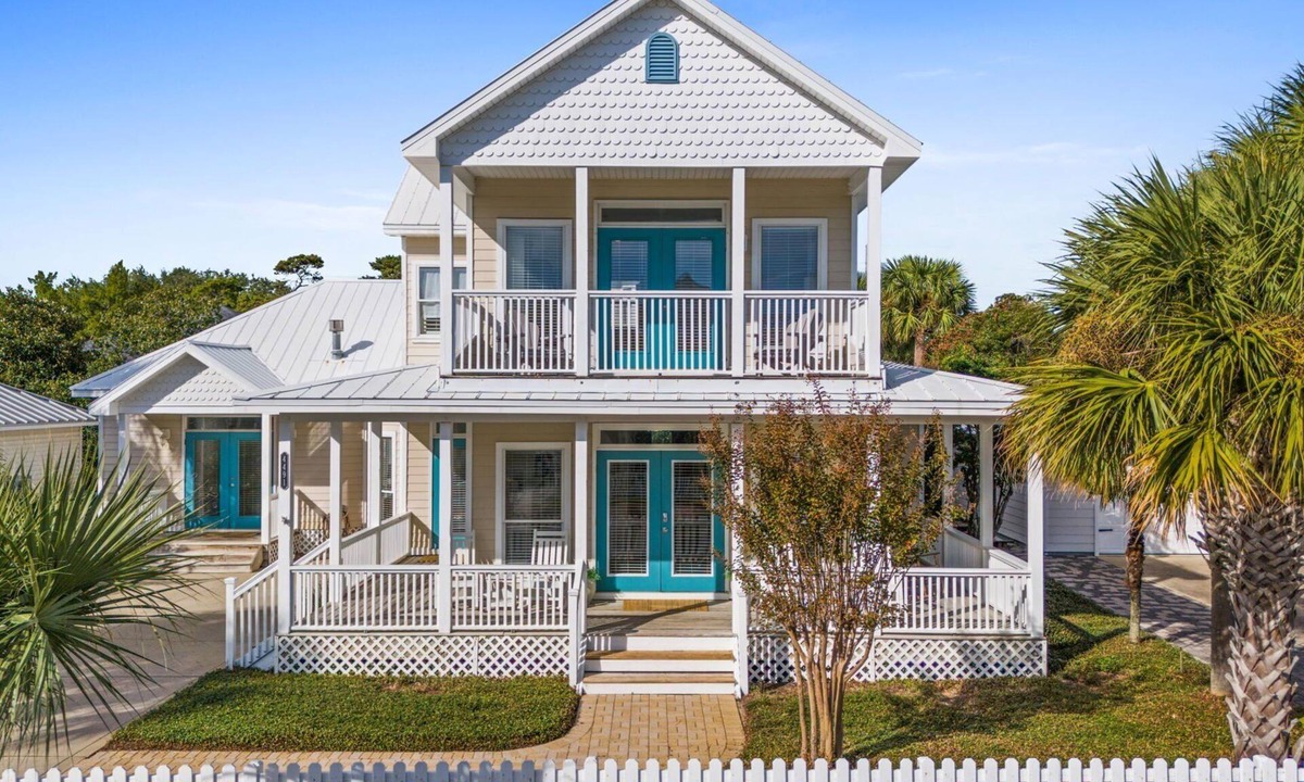 Clipper Cove House | Pool~Pet Friendly~5-Min Walk to Private Beach~2 Master Suites~Optional Golf Cart