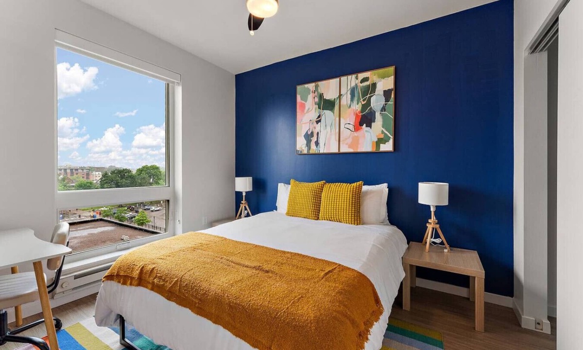 Downtown Minneapolis Apartment | Scenic Terrace Stay Near Walker Art Center & Shops