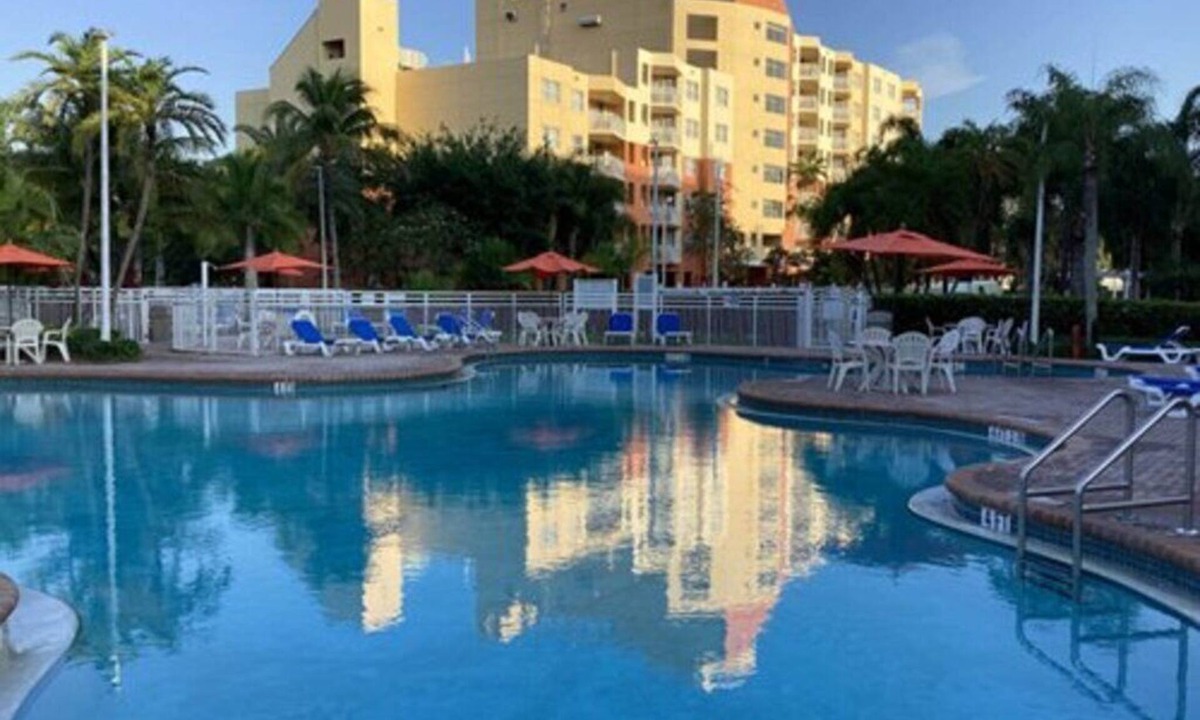 Weston Apartment | Spacious Studio | Vacation Village At Bonaventure