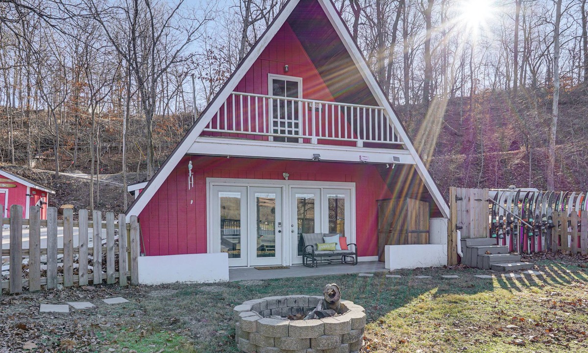 Rocky Mount House | Steps to Shared Dock: Lake of the Ozarks A-Frame!