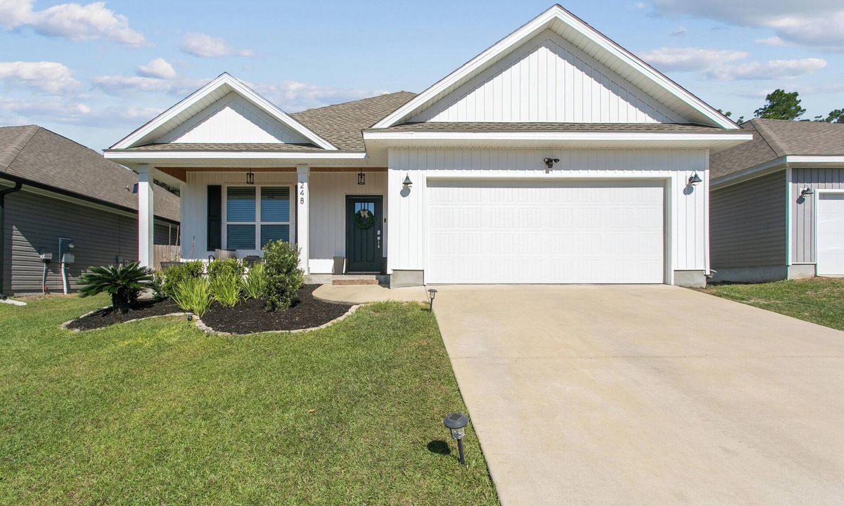 Florida Panhandle House | Warm & cozy new 4BR, Open concept - Fully equipped