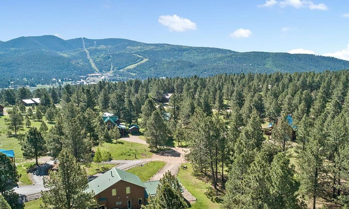 Angel Fire House | Wheeler Peak Views, Easy Access, Level Driveway, On Greenbelt, Pet Friendly