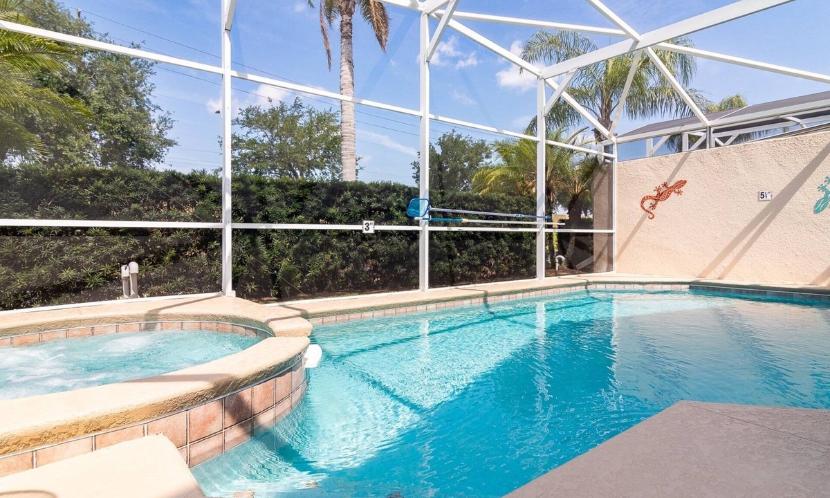 Tuscan Hills House | Your Own Private Pool & Spa Paradise. 5BR Disney Area Villa- Sleeps 12