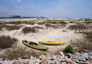 Best panoramic views in NMB! Views of inlet, across street from beach, pool, tennis, fish, surf