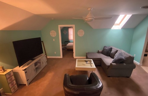 Rehoboth Beach Apartment | 1Bedrm + full kitchen and minutes to beach& a block to trail.