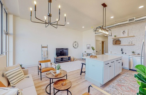 Nob Hill Condo | 2-Bedroom Luxury Condo in Nob Hill