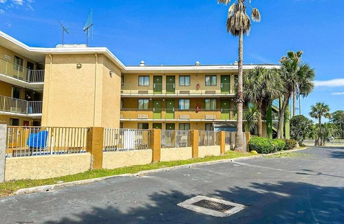 Mobile Apartment | 2 Full Beds|Mobile AL