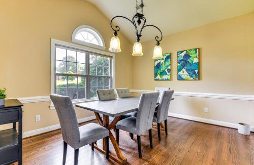 Huntersville House | 2 Mi to Lake Norman: Home w/Deck in Huntersville!