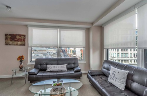 Chinatown Apartment | 2BR Furnished Apt. near Washington Monument