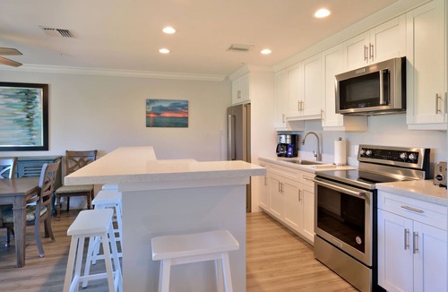 Meadows Condo | 3-Bedroom 3-Bath Condo at Bayfront Suites & Marina - CLEANING FEE INCLUDED