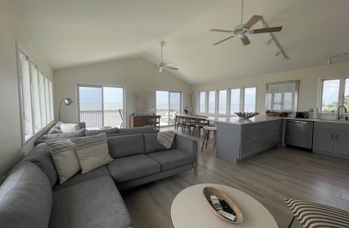 Green Creek House | 5BR/3BA beachfront triplex, water views, separate units near Cape May & Wildwood