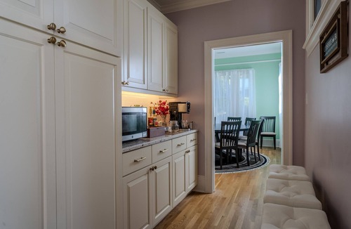 Southwest Raleigh House | 5BR/7BA Five Points Premier Gathering Home | Sleeps 18, Theatre, Golf Sim, Elevator & Outdoor Areas