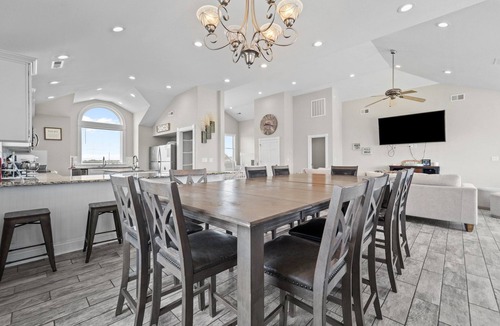South Nags Head House | 6099-Turquoise Turtle - Nags Head Oceanfront | Pool, Hot Tub & Sleeps 16