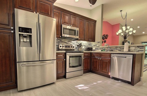 Rock Harbor House | 808 Mariners Club - 4 bedroom townhome, 2 seperate living areas