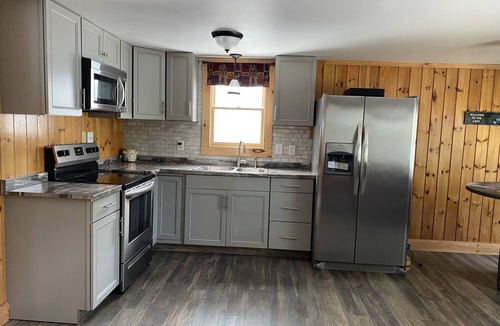 Hadley Cottage | Adirondack Escape on the Great Sacandaga Lake