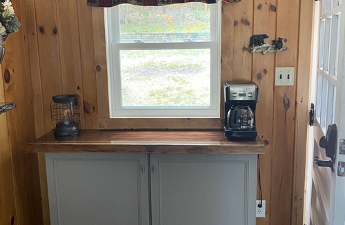Hadley Cottage | Adirondack Escape on the Great Sacandaga Lake