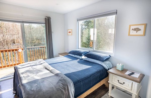 Bear Creek Apartment | Amazing views on a quiet street just outside of Seward, AK