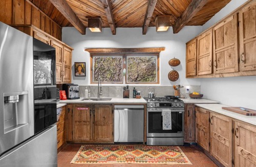 Northeast Santa Fe House | Authentic Adobe Retreat - Family & Group Getaway