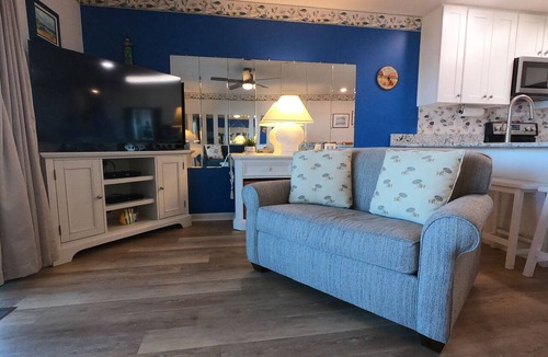 North Carolina Coast Condo | “BEACHFRONT ELM” IS CALLING ~Oceanfront~Private Beach Access~Pool~