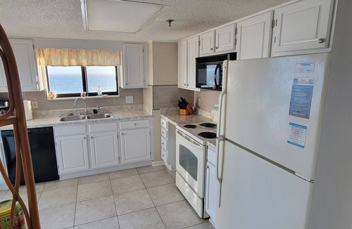 Cherry Grove Beach Condo | Beachy Oceanfront Condo with stunning views! Pet friendly, relaxing getaway!
