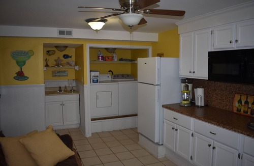 Ocean Isle Beach House | Beautiful deep water beach house